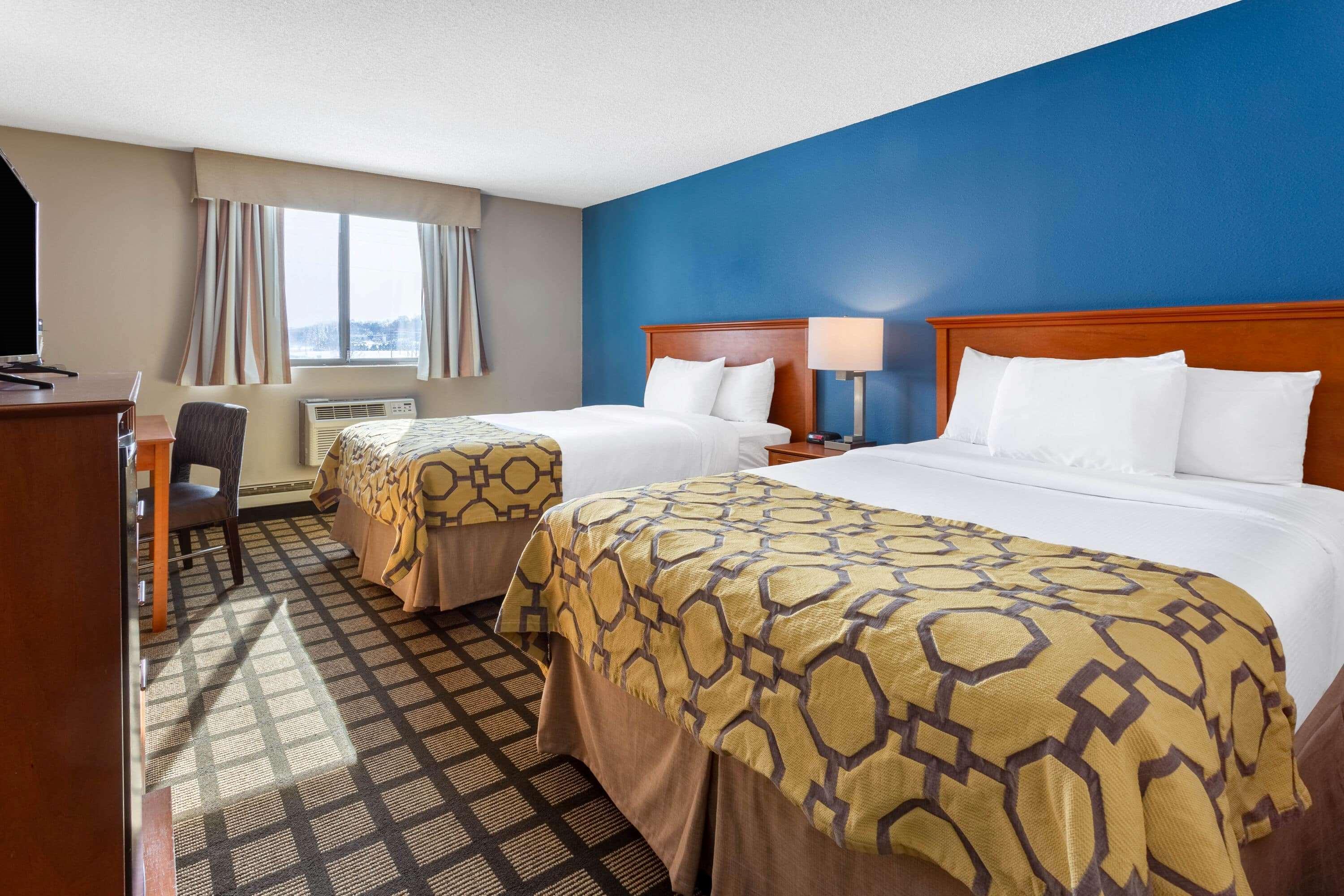 Baymont By Wyndham Rochester Mayo Clinic Area Екстер'єр фото