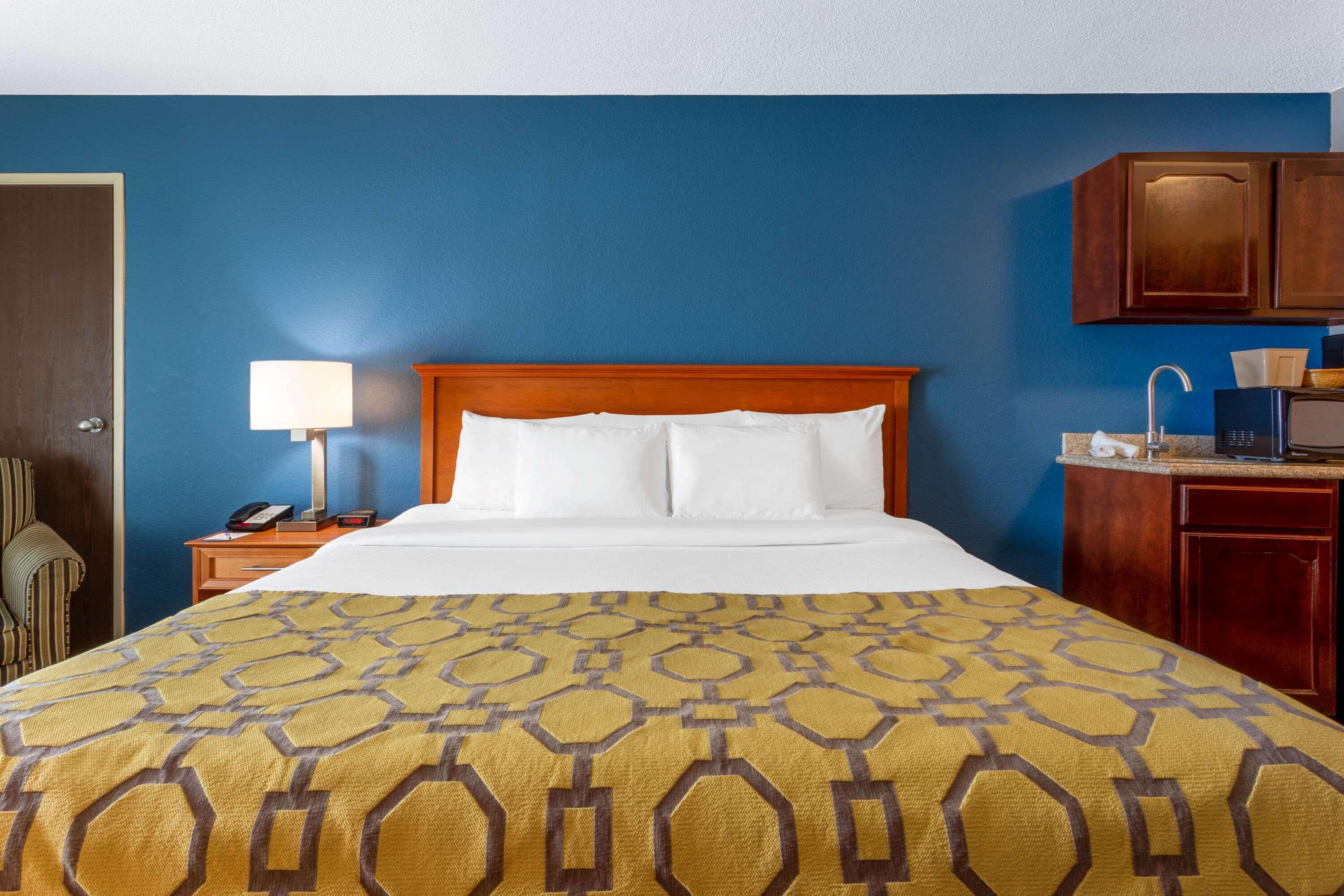 Baymont By Wyndham Rochester Mayo Clinic Area Екстер'єр фото