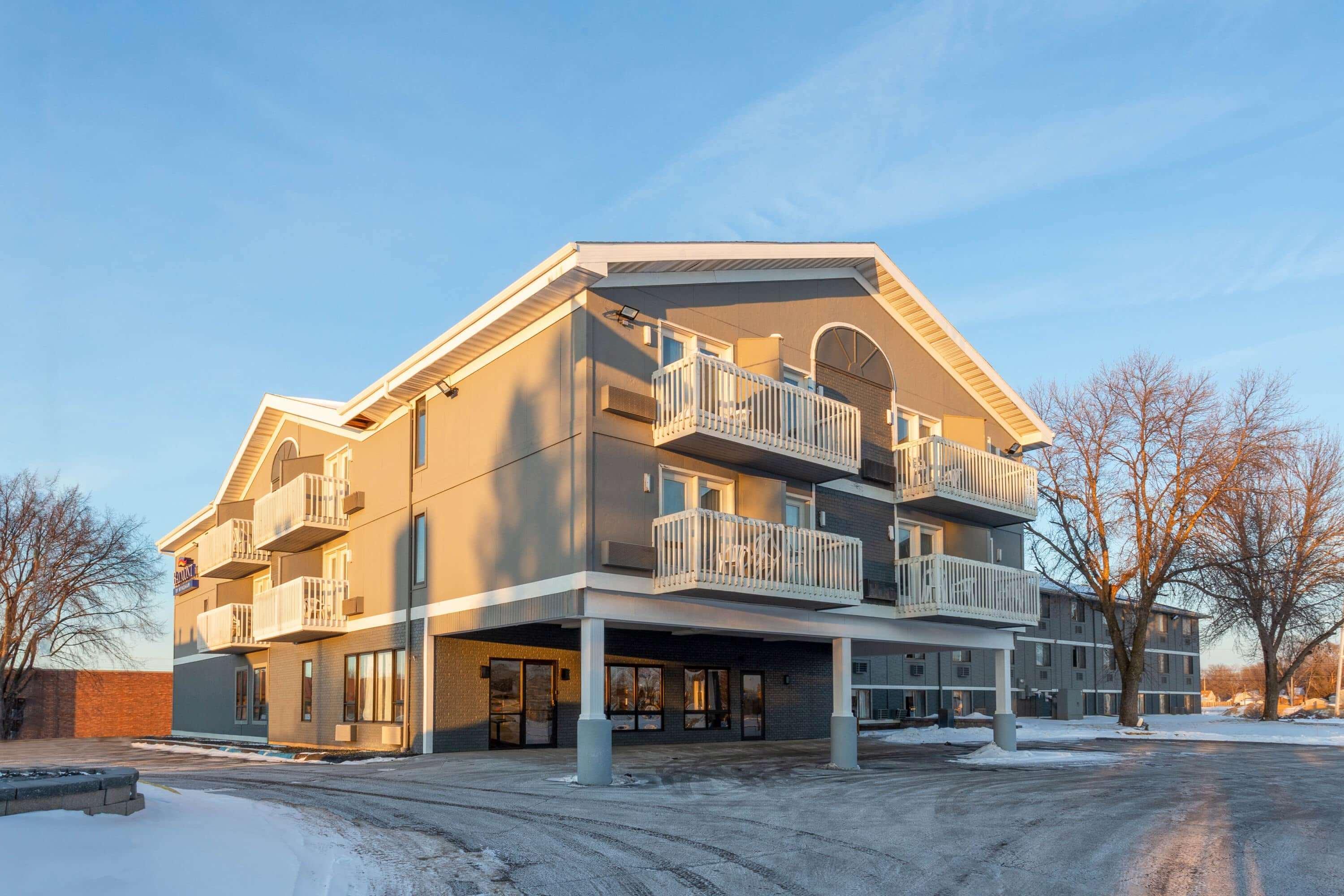 Baymont By Wyndham Rochester Mayo Clinic Area Екстер'єр фото
