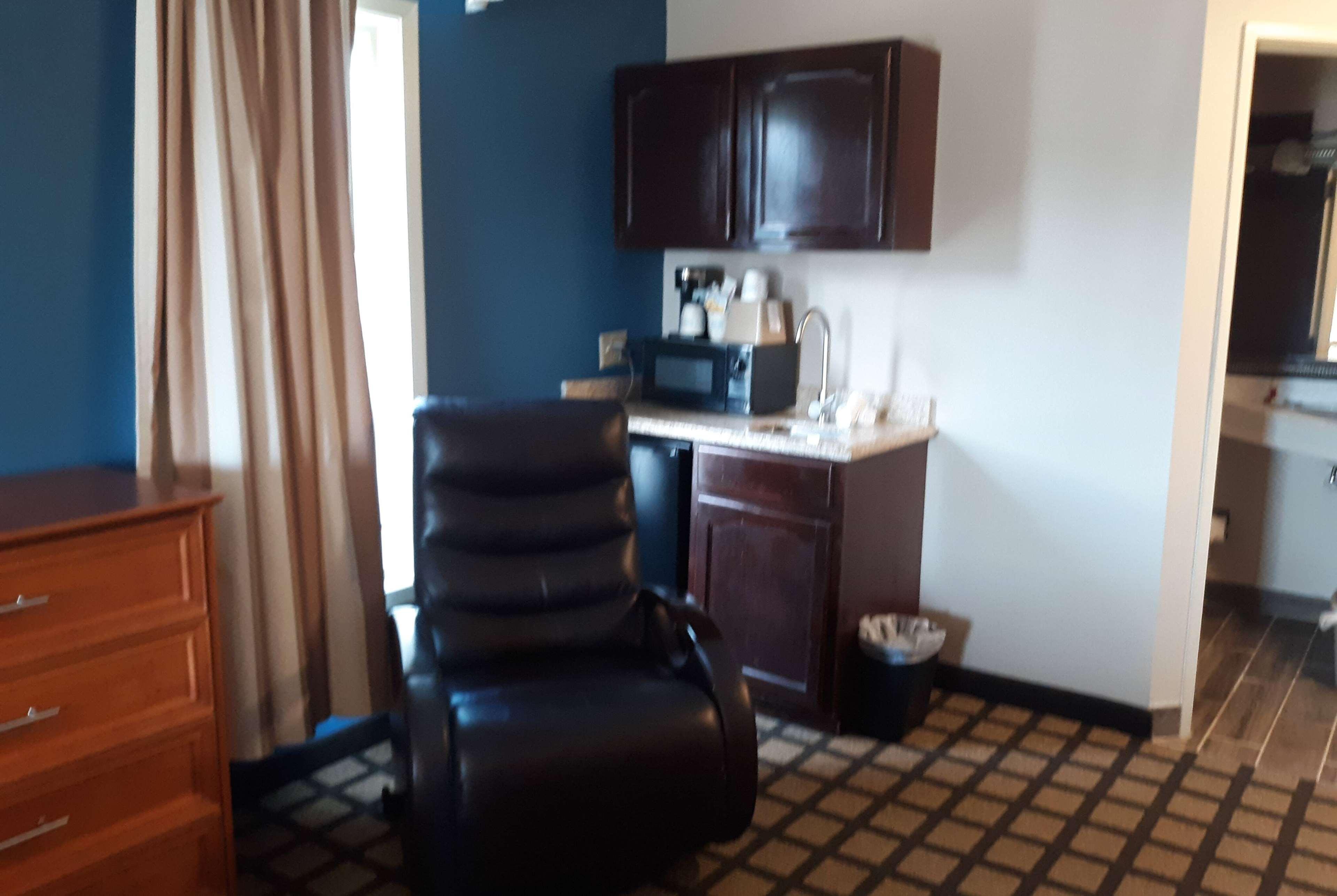 Baymont By Wyndham Rochester Mayo Clinic Area Екстер'єр фото