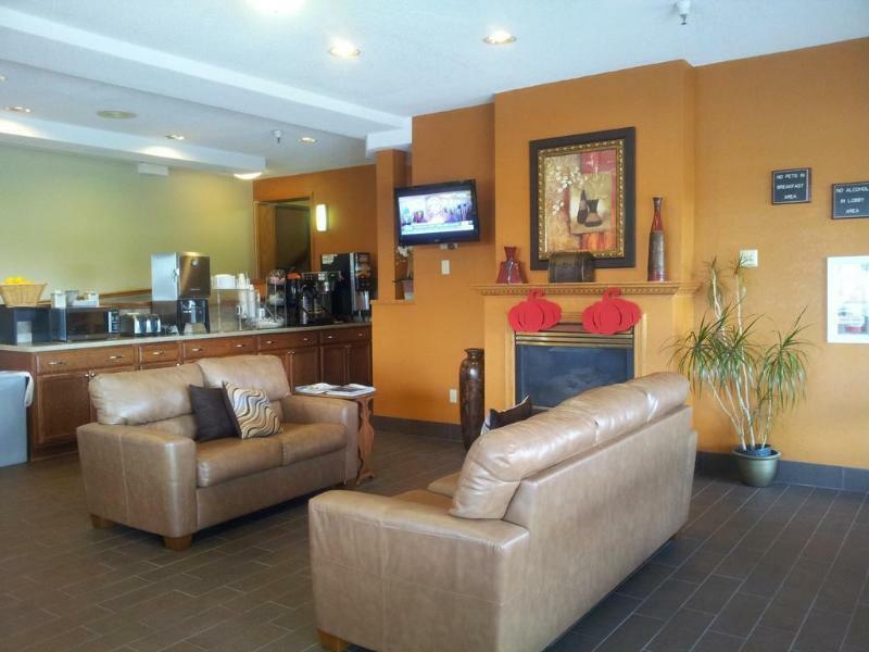 Baymont By Wyndham Rochester Mayo Clinic Area Екстер'єр фото