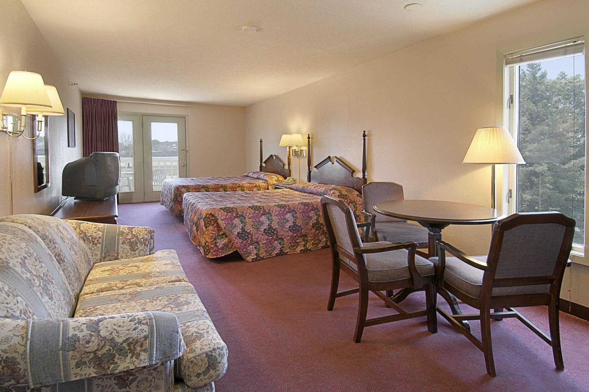 Baymont By Wyndham Rochester Mayo Clinic Area Екстер'єр фото