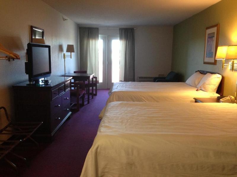 Baymont By Wyndham Rochester Mayo Clinic Area Екстер'єр фото